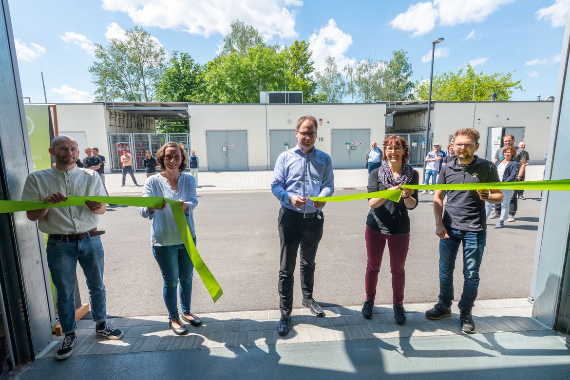 Baustart Band Pilotanlage mit admin. Geschäftsführung und Projektleitung Pilot-SBG